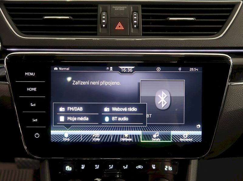 Škoda Superb (2022) iV LAURIN&KLEMENT 1.4TSI 115KW - fotka 30 z 45