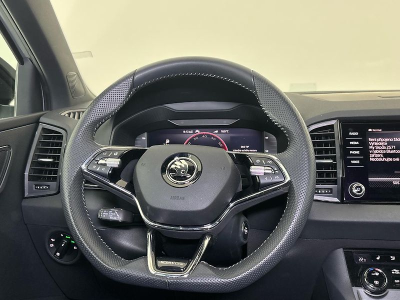 Škoda Karoq SportLine - fotka 18 z 28