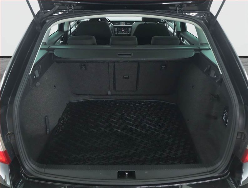 Škoda Octavia (2016) 1.4 TSI, Automat, Serv.kniha - fotka 14 z 16