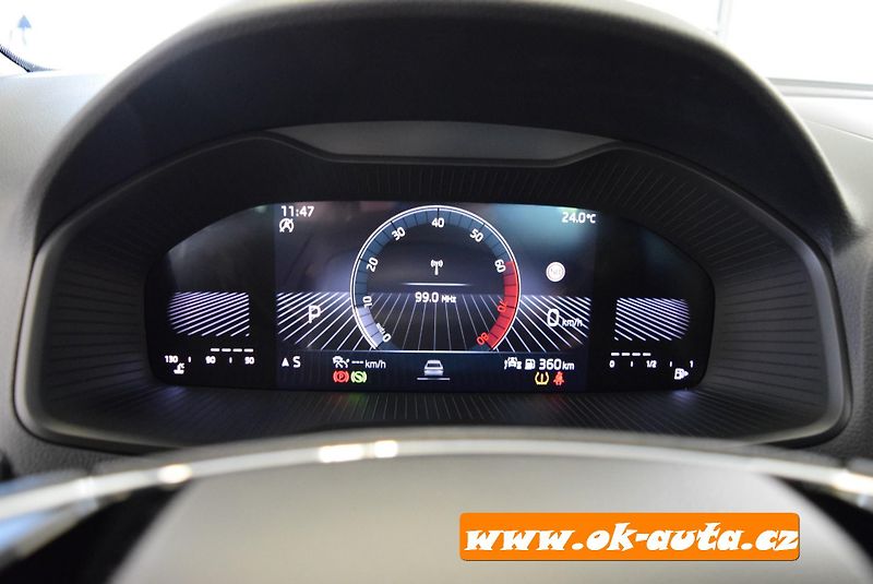 Škoda Karoq 2.0 TSI DSG 110 kW 2023-DPH - fotka 42 z 50