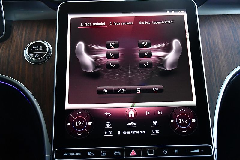Mercedes-Benz Třídy C 43 AMG 4M N.TOP PANO HUD ČR - fotka 36 z 54