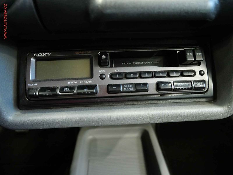 Škoda Felicia (2000) 1.3 i, 1.maj,ČR, servis.kniha - fotka 15 z 17