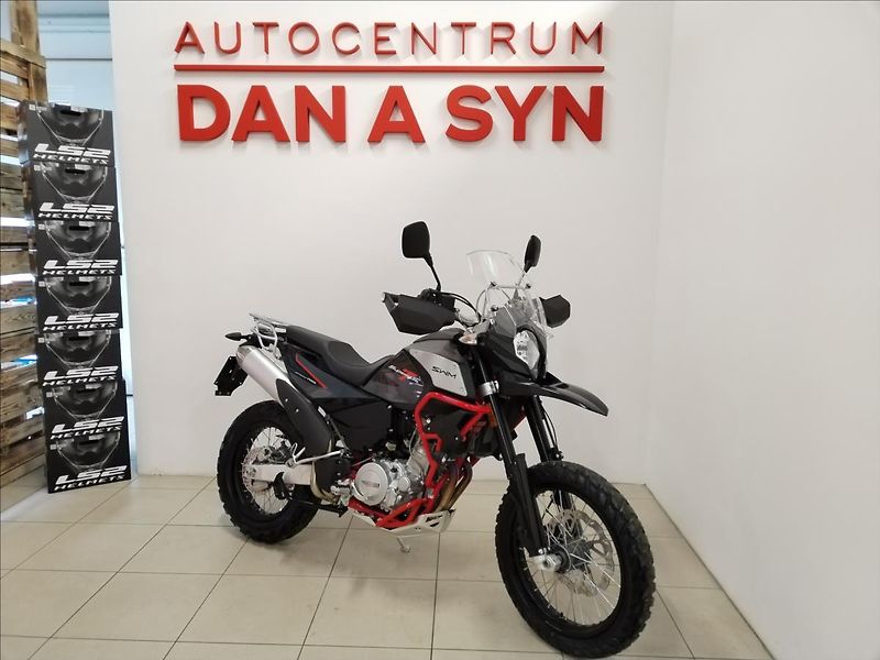 SWM Superdual T 600 (GT Pack)   0, - fotka 2 z 16