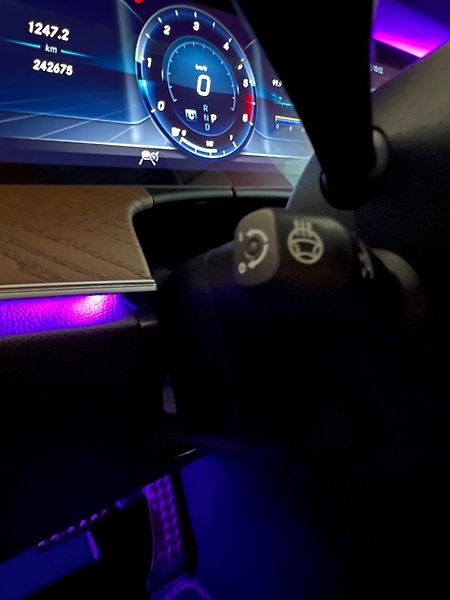 Mercedes-Benz Třídy E (2019) 3.0 /250kW - fotka 14 z 18