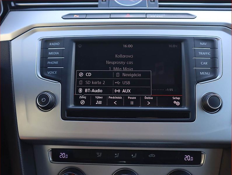 Volkswagen Passat (2015) 2.0 TDI, Automat, Serv.kniha - fotka 18 z 21