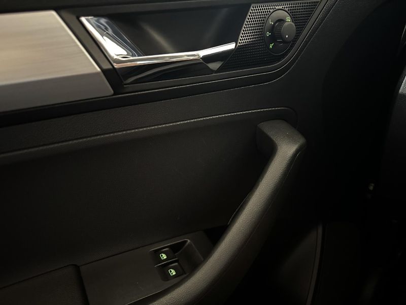 Škoda Rapid (2019) 1.0 TSI 81kw Ambition - CZ - fotka 17 z 22