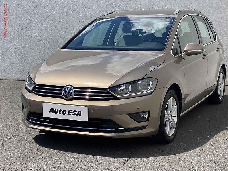 Volkswagen Golf Sportsvan (2015) 1.2 TSi, 1.maj,ČR, AC, TZ - fotka 3 z 17