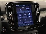 Volvo XC40 B4 DARK ULTRA AUT CZ - náhled 44