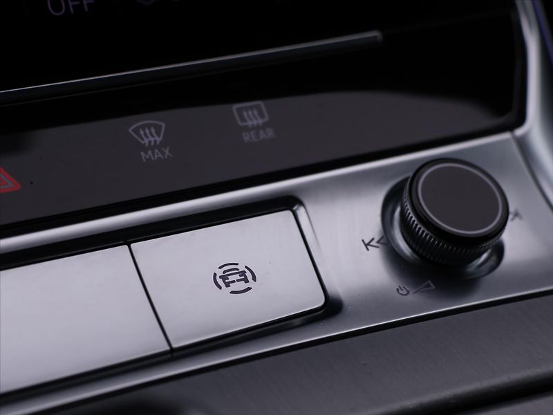 Audi A7 3,0 TDI  Quattro S-Line CZ DPH - fotka 33 z 36
