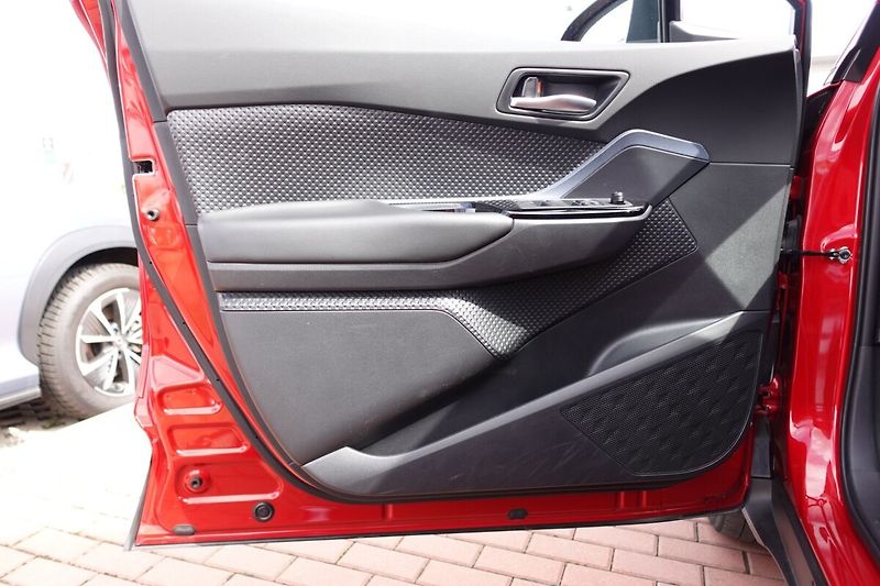 Toyota C-HR 1.8HSD - 1 CVT Style - fotka 9 z 32