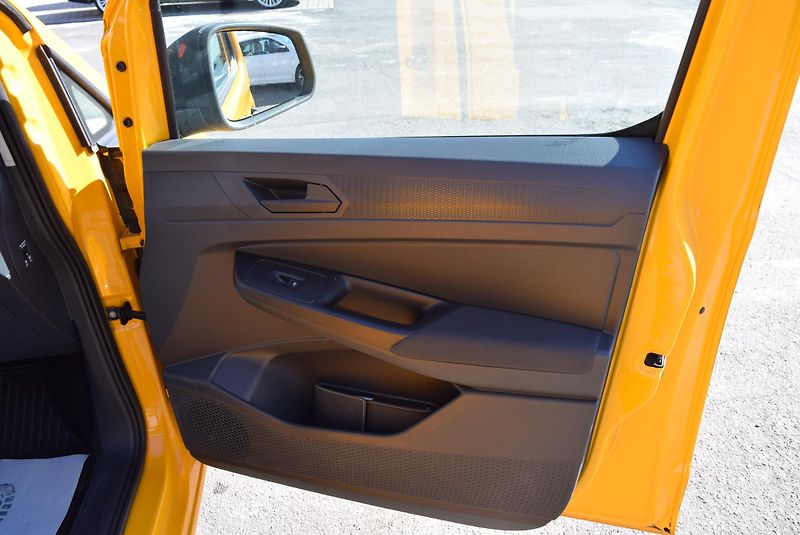 Volkswagen Caddy (2021) 2.0TDI 90kw TRENDLINE TAŽNÉ - fotka 34 z 39