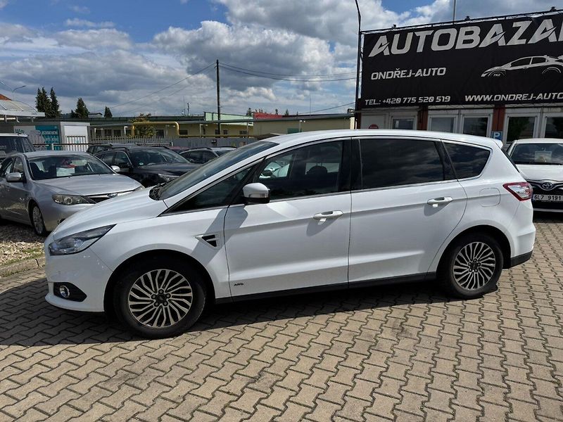 Ford S-MAX (2019) 4X4 2,0 TDCI 140KW TAŽNÉ DPH - fotka 2 z 41