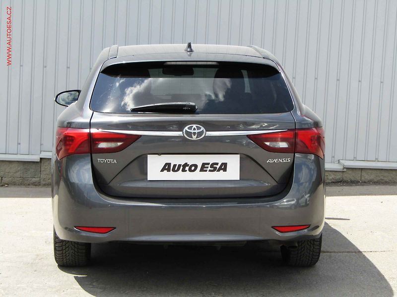 Toyota Avensis (2015) 2.0 D, ČR - fotka 5 z 18
