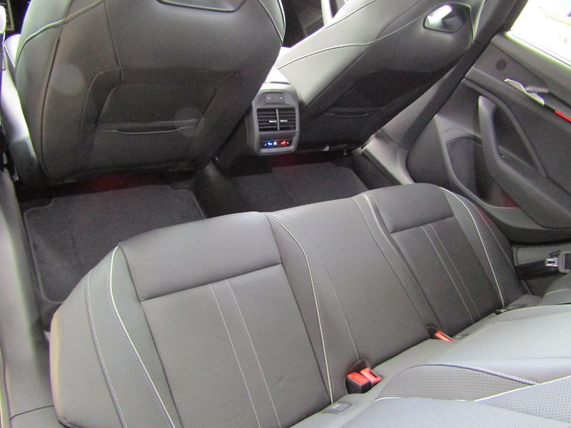 Škoda Superb (2026) Sportline 2.0 TDI 142 kW DSG 4 - fotka 24 z 30