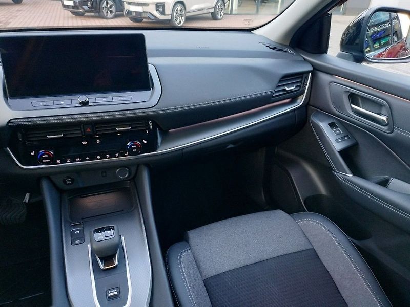 Nissan Qashqai 1.3T mHEV AT,2WD, SKLADEM - fotka 14 z 27