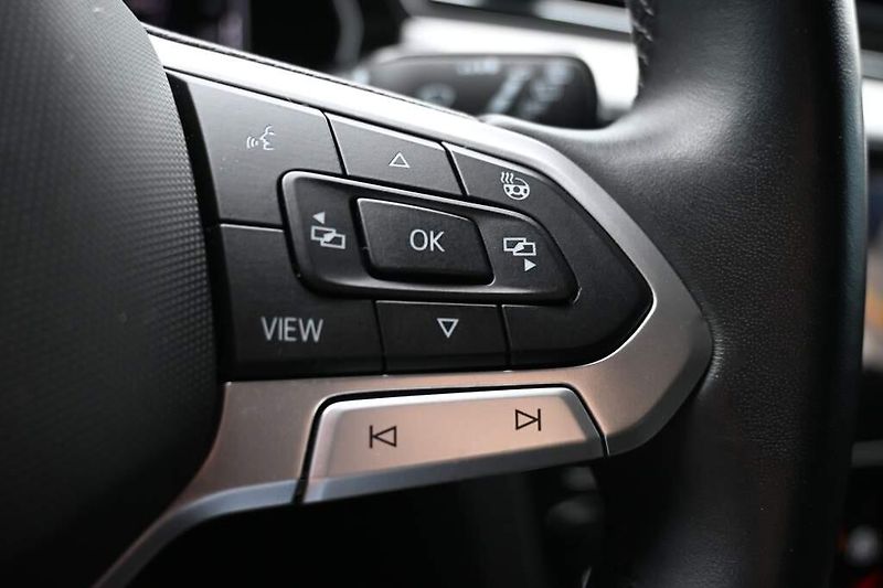 Volkswagen Passat (2023) 2.0 LED ACC VIRTUAL Tažné kame - fotka 15 z 38