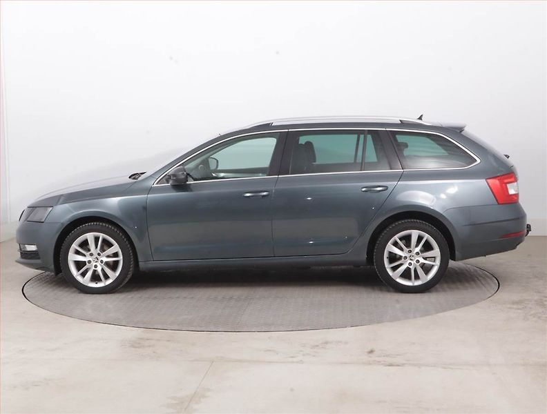 Škoda Octavia (2018) 1.5 TSI, Serv.kniha, Kůže - fotka 3 z 15