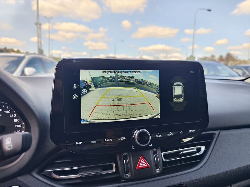 Hyundai i30 1.0 T-GDI/88kW Smart Navi DCT - fotka 21 z 33