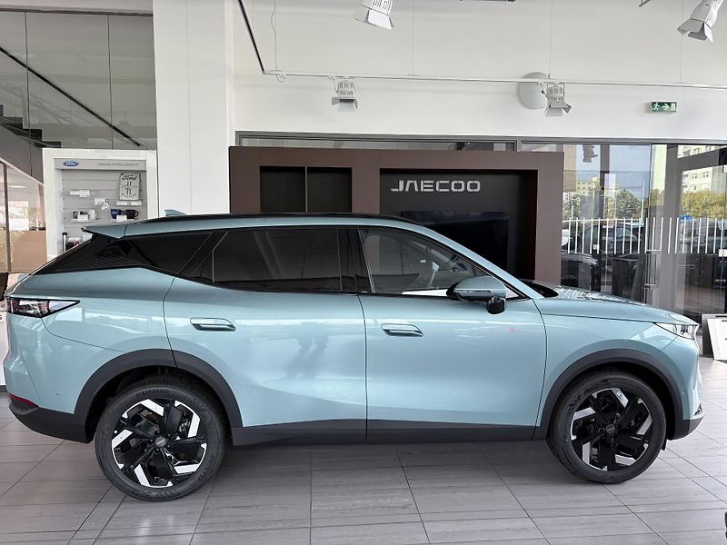 Omoda 7 (2026) OMODA 7 ICE 4x4 PREMIUM - fotka 2 z 19