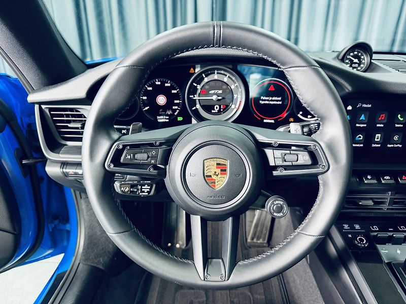 Porsche 911 (2023) 992.1*GTS 4*AERO - fotka 25 z 37