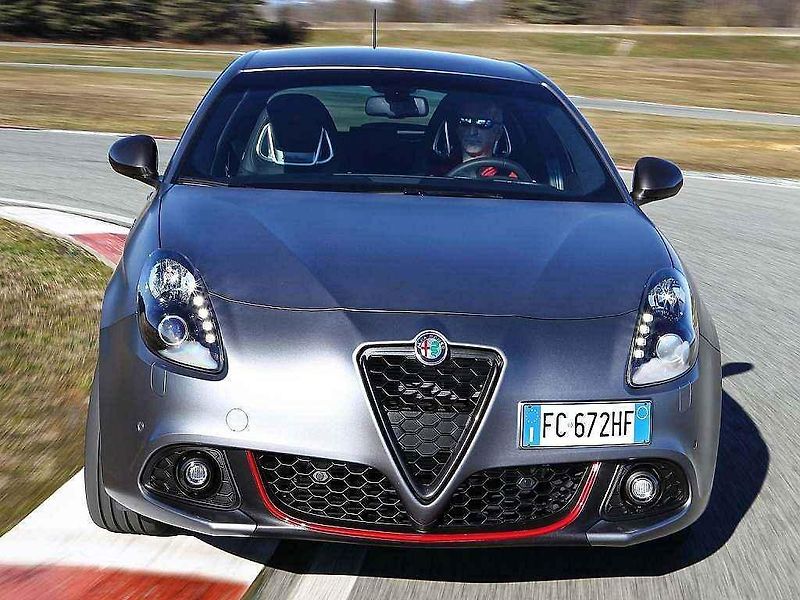 Alfa Romeo Giulietta.