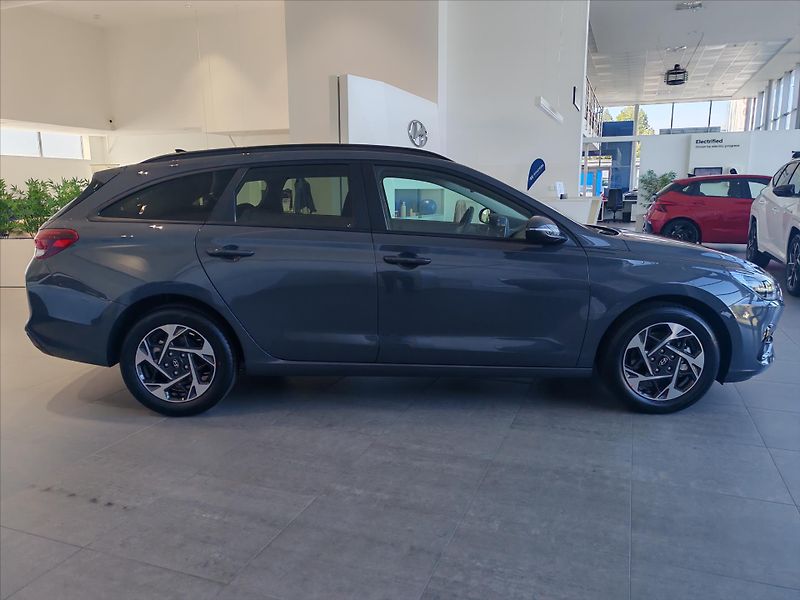 Hyundai i30 (2026) 1,0 T-GDi  GO CZECH! MY26 - fotka 5 z 10