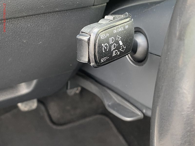 Škoda Octavia (2019) 1.5 TSi, ČR, Style, LED - fotka 13 z 17