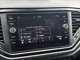 Volkswagen T-Roc 1,5 TSI 150PS  Trendline DSG - náhled 32
