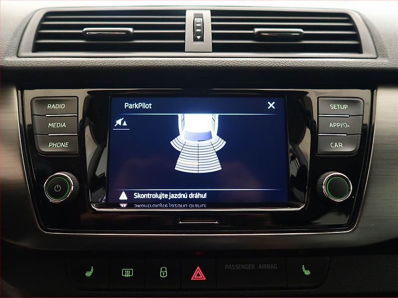 Škoda Fabia (2021) Style 1.0 TSI, Tempomat - fotka 16 z 16