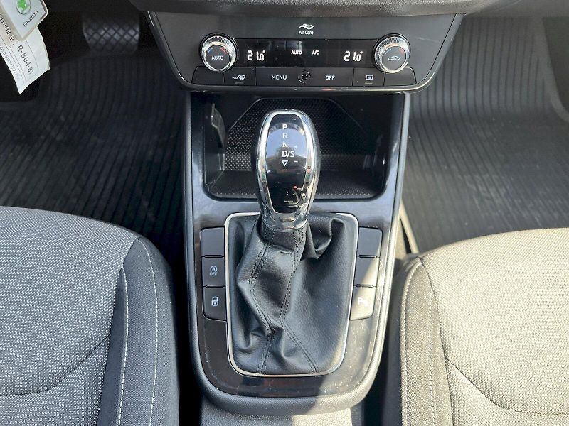 Škoda Fabia (2022) AMBITION 1.0TSi 81kW DSG A7F - fotka 24 z 27