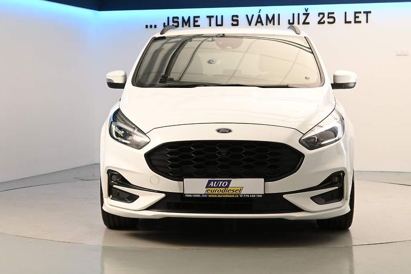 Ford S-MAX (2020) 2.0 ST-LINE 7 Míst LED ACC Web - fotka 3 z 38