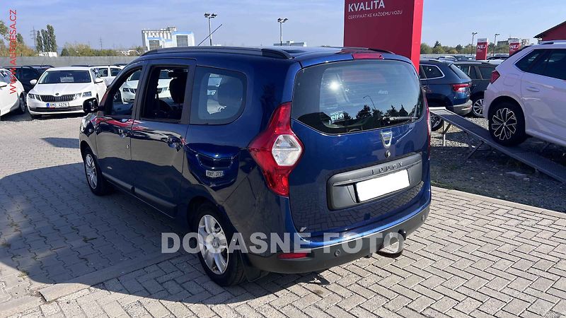 Dacia Lodgy (2018) 1.2TCe, 1.maj,ČR, Arctica - fotka 2 z 4