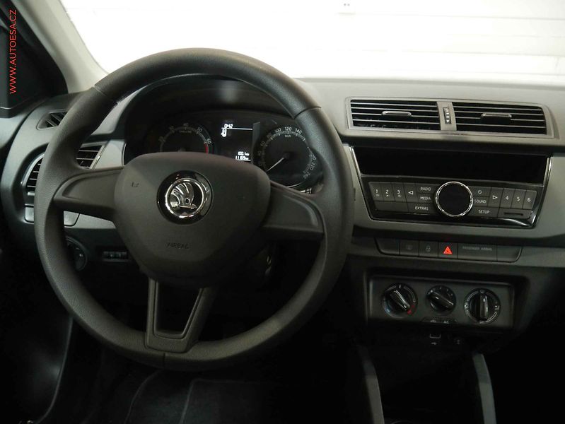 Škoda Fabia (2020) 1.0TSI, 1.maj,ČR, AC - fotka 11 z 15