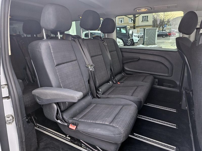 Mercedes-Benz Vito Tourer 9-míst 4Matic serv.kn. - fotka 11 z 16