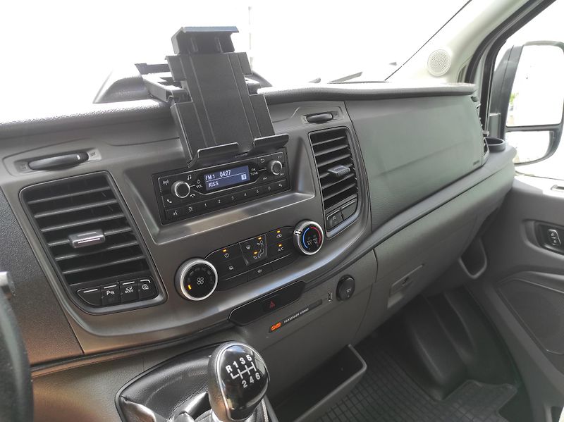 Ford Transit 2,0EcoBlue 125kW, L3,Tažné,ČR - fotka 14 z 40
