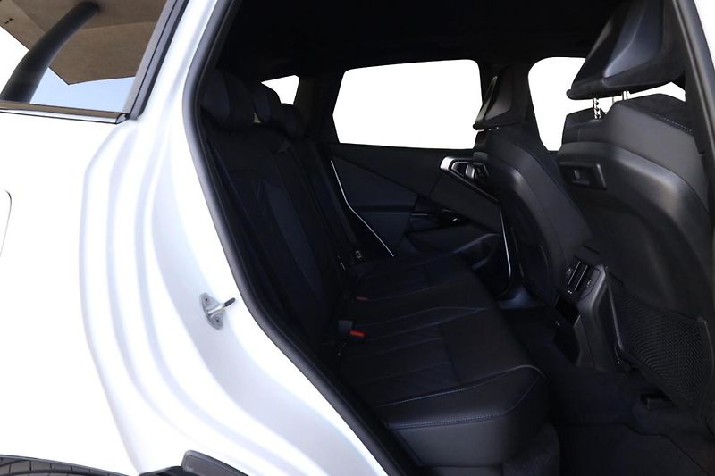 BMW X3 xDrive 40d - fotka 9 z 30