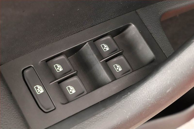 Škoda Octavia (2017) 2.0 TDI, Automat, Navi - fotka 9 z 20