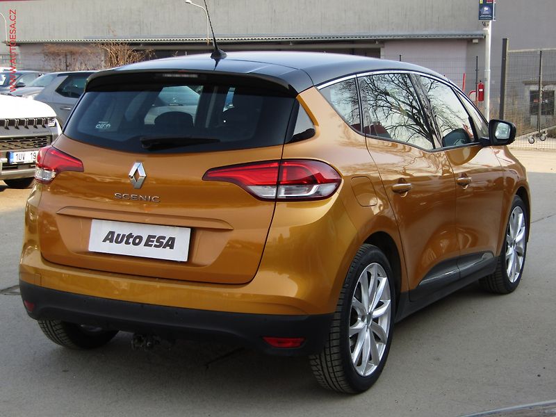 Renault Scénic (2017) 1.5 dCi 4x4, AC, temp - fotka 4 z 18
