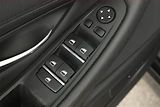 BMW Řada 5 (2013) 520d xDrive, 4X4, Automat, ČR - náhled 9