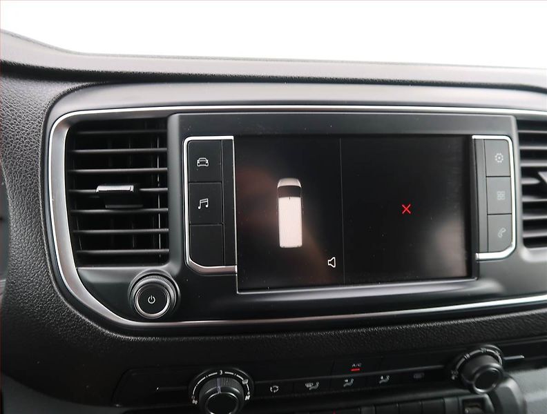 Opel Vivaro (2022) 2.0 CDTI, Bus, 8Míst, ČR, DPH - fotka 20 z 20