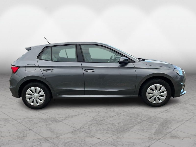 Škoda Fabia 1,0 TSi 70 kW SELECTION - fotka 8 z 21