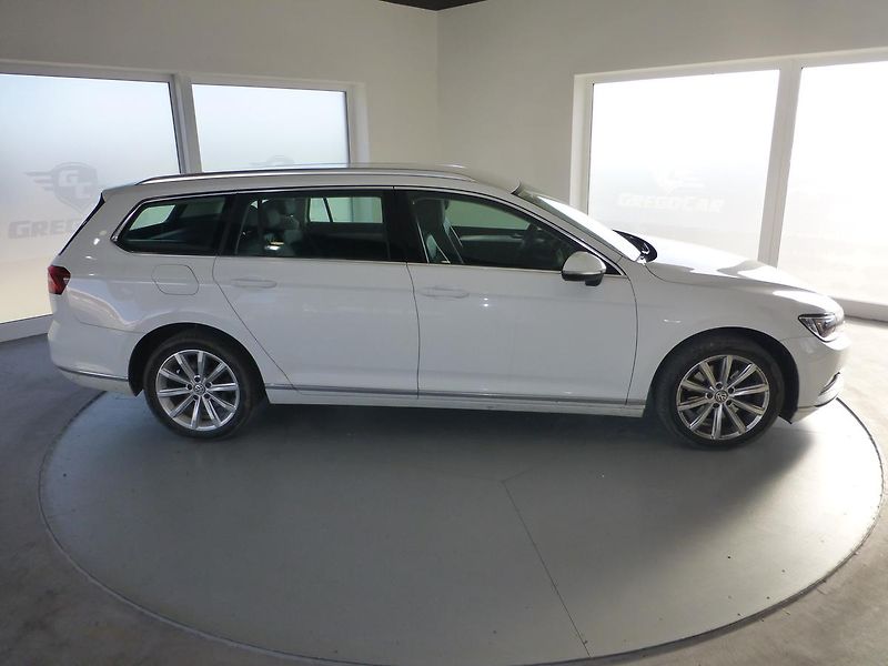 Volkswagen Passat (2017) 2,0TDI-140KW-KŮŽE*VYHŘ.SEDADLA - fotka 4 z 24