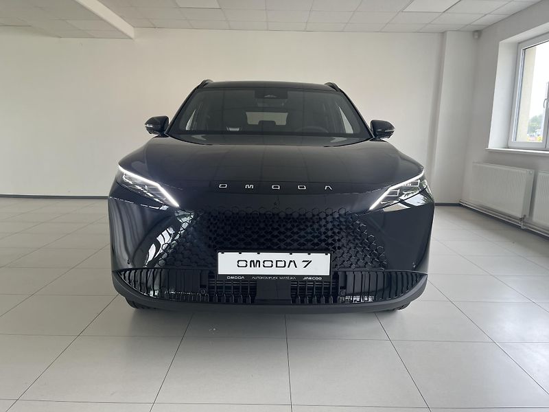 Omoda 7 (2026) 1.6 TGDI PREMIUM - fotka 2 z 32