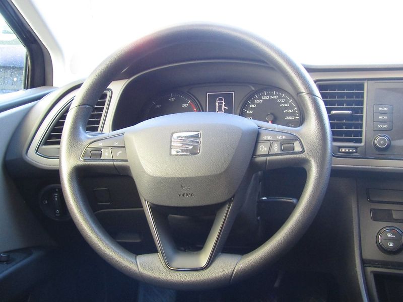 Seat Leon (2017) 1.6 TDI 86kW  EURO 6 - fotka 16 z 30
