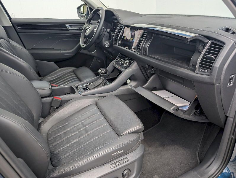 Škoda Kodiaq (2023) 2,0 TDI / 110 kW DSG 4x4 Lauri - fotka 9 z 30