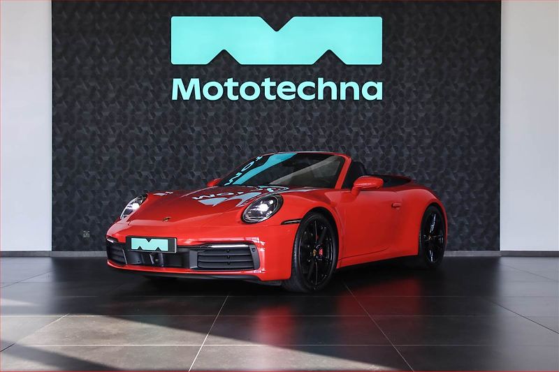 Porsche 911 (2024) Carrera S - fotka 2 z 23