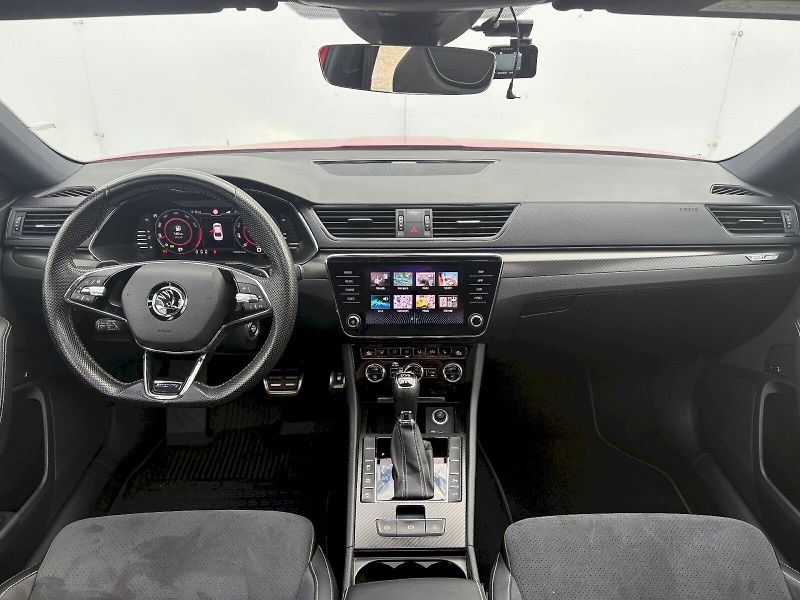 Škoda Superb (2021) DSG 2.0 TSI / 206kW / 4x4 / SP - fotka 29 z 34