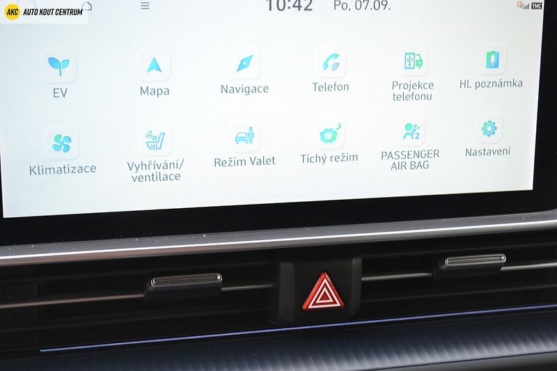 Hyundai Ioniq 6 239KW 4x4 POWER 77kWh STYLE PR - fotka 39 z 74