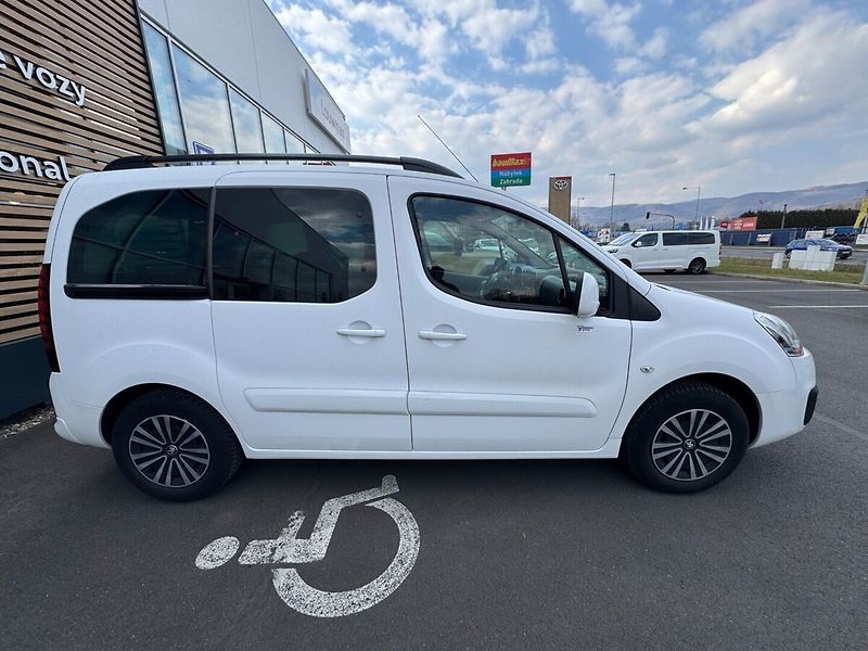 Peugeot Partner Teepee Active - fotka 16 z 16