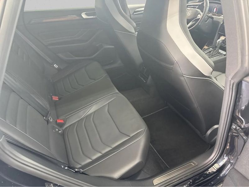 Volkswagen Arteon Shooting Brake R-Line 4Motion 2.0 TDI - fotka 5 z 6